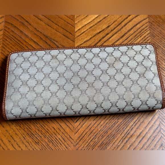 Authentic Celine Vintage MacadamWallet Beige/Brown